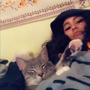 Meet your Posher, Aliyah